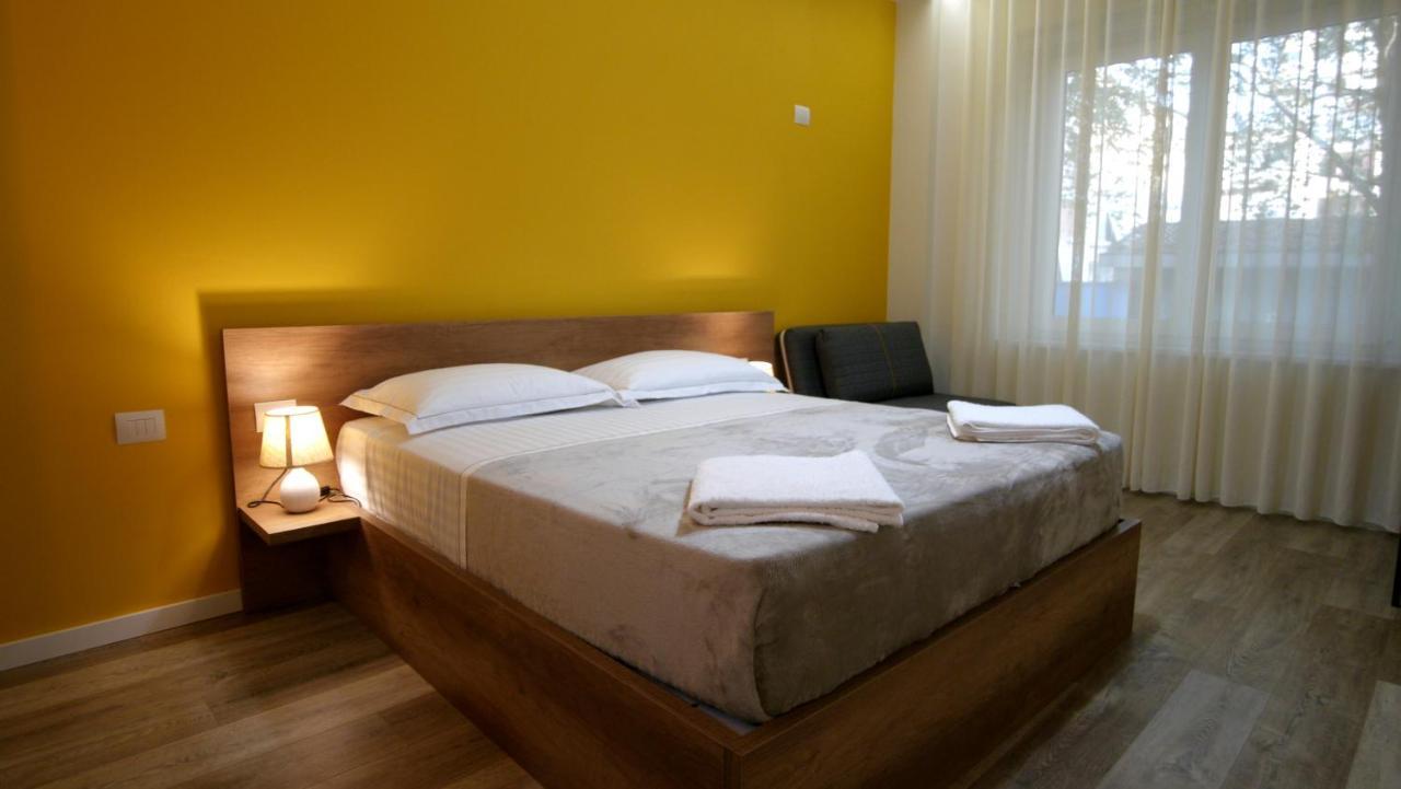 Koni'S Studio Apartments Tiranë Eksteriør bilde