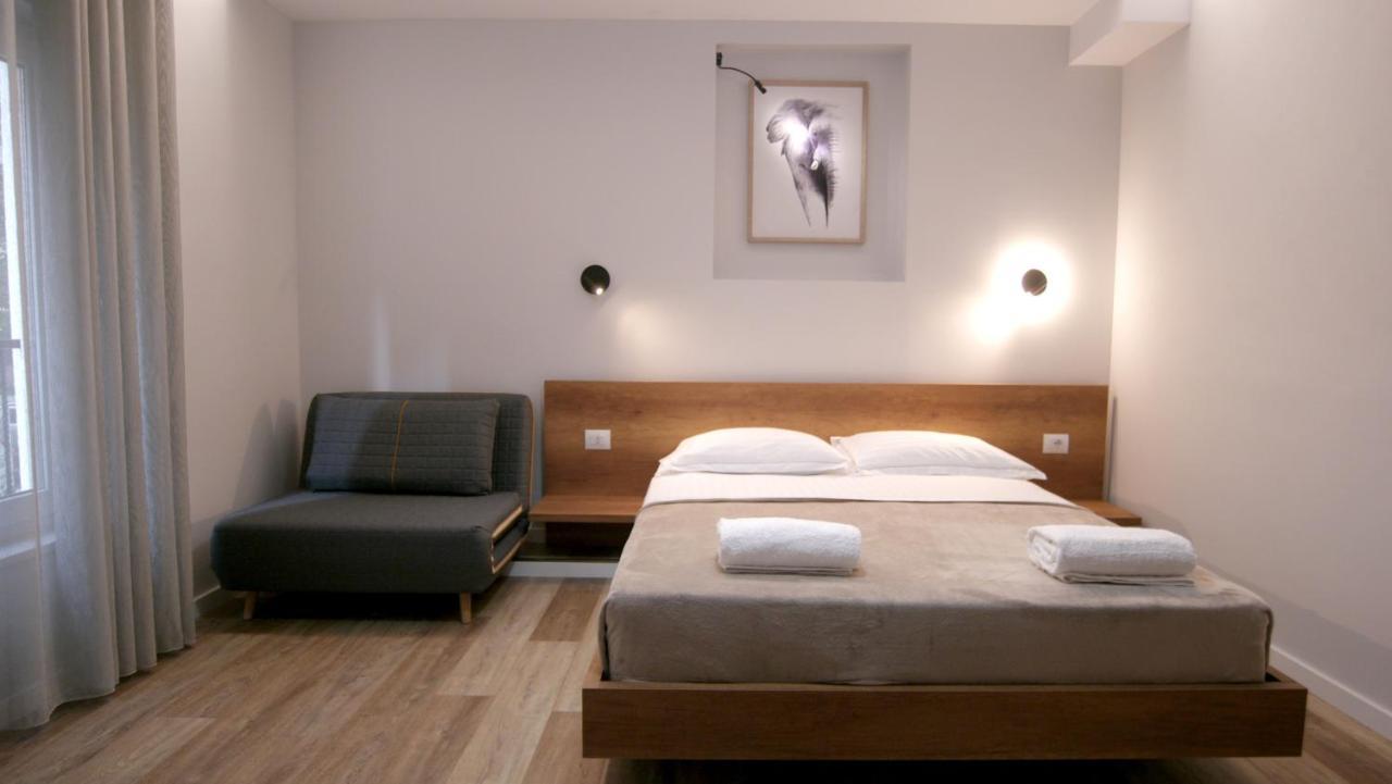 Koni'S Studio Apartments Tiranë Eksteriør bilde