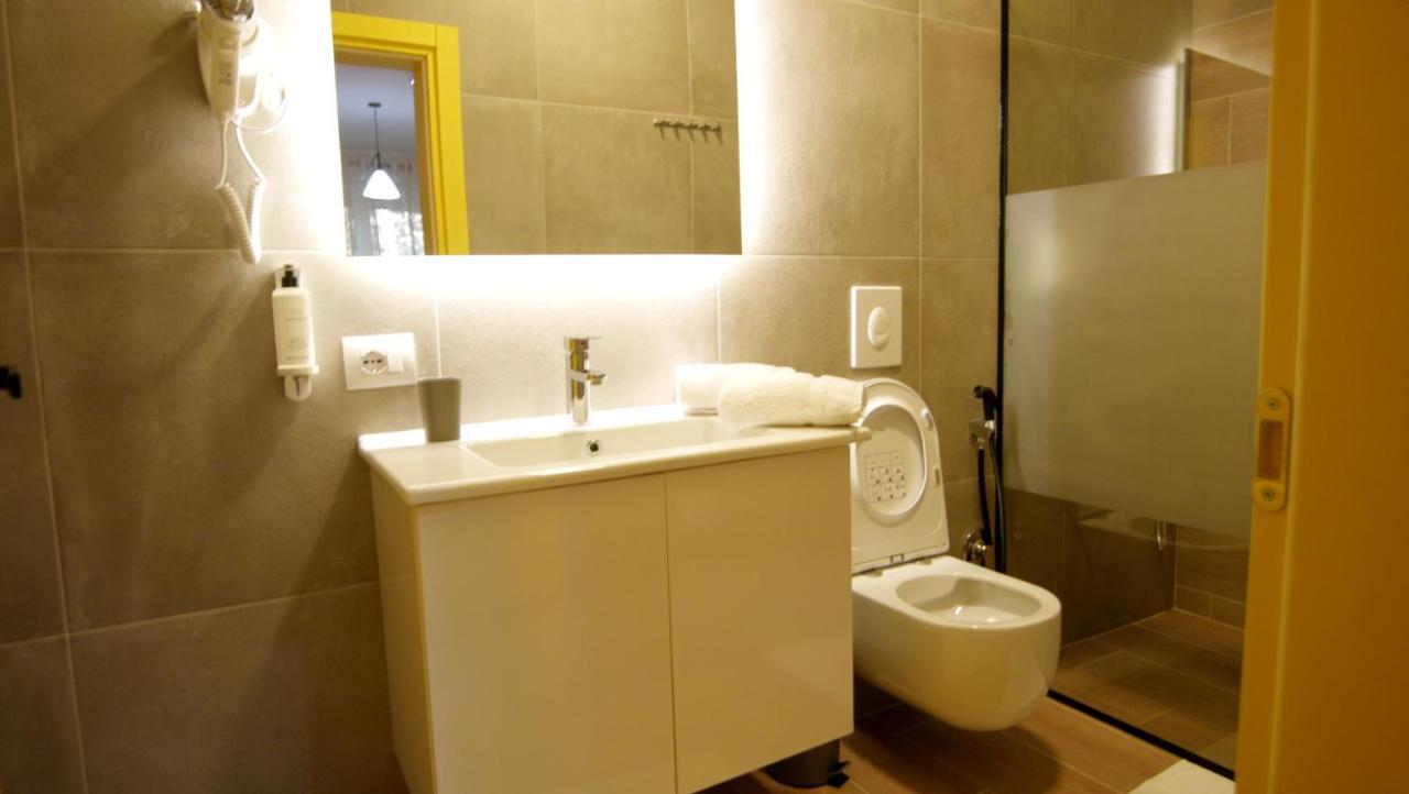 Koni'S Studio Apartments Tiranë Eksteriør bilde