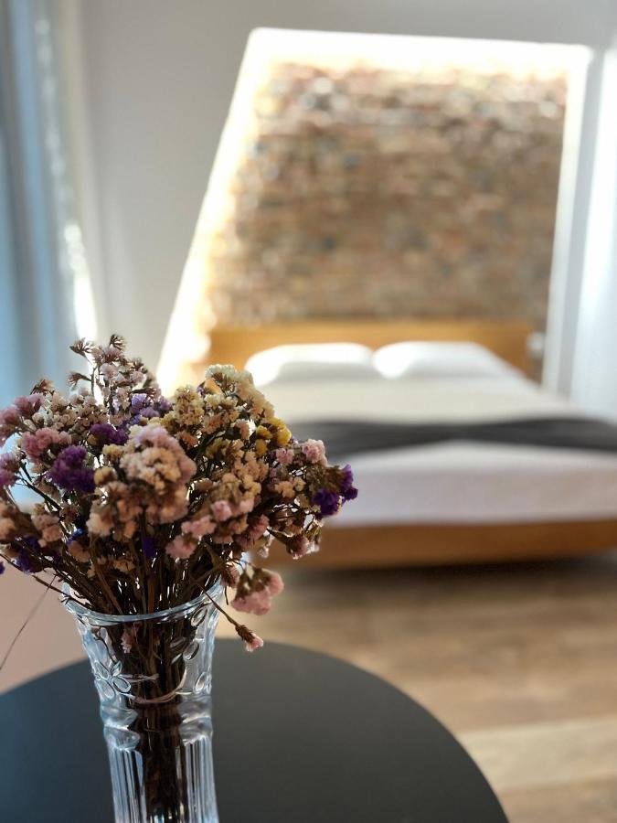 Koni'S Studio Apartments Tiranë Eksteriør bilde